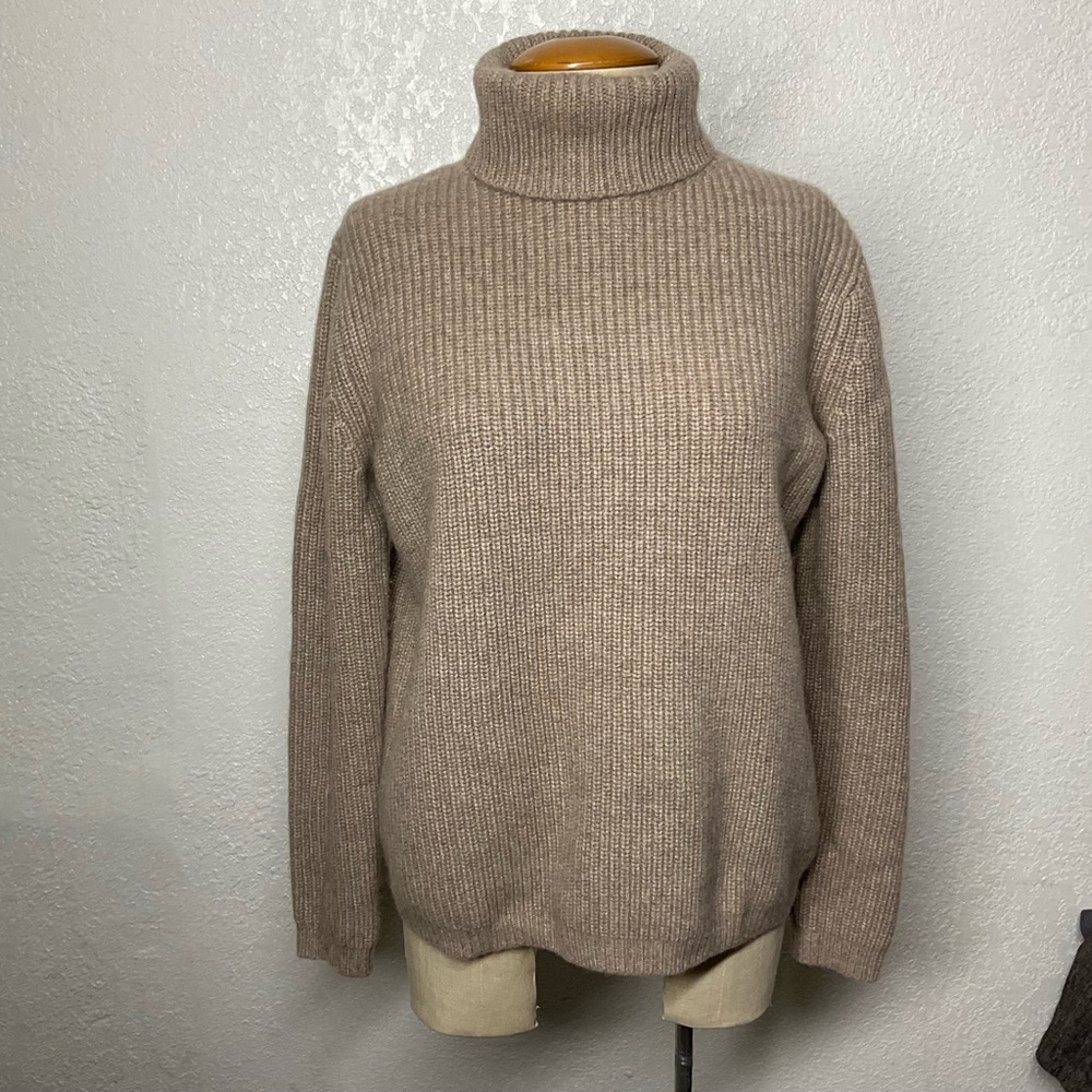 Jenni Kayne Cashmere Turtleneck Sweater - Picture 2 of 7